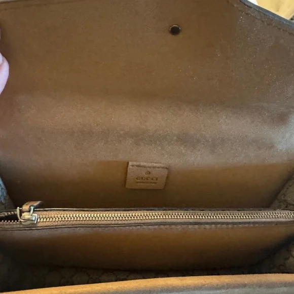 Gucci Beige and Tan Crossbody Bag with Silver Accents - Picture 3 of 7